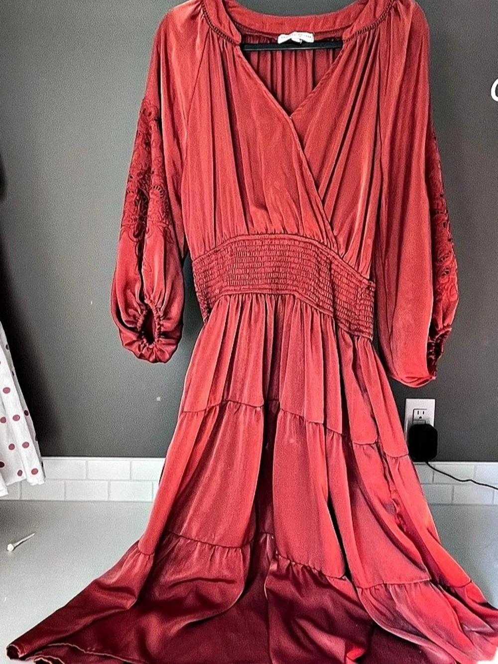 Penelope Rose Maxi Dress in Burnt Orange Size Large Like New